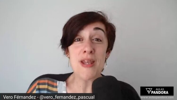 atrapados-en-el-tiempo-con-elizabeth-canales-y-vero-fernandez